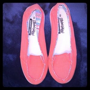 Bright beach coral boho inspired canvas shoes sz 8